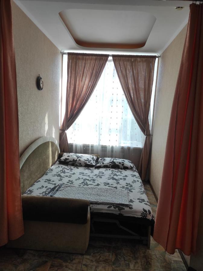 Apart-Otel'"Tsarskoe-Selo" Poltava Kültér fotó
